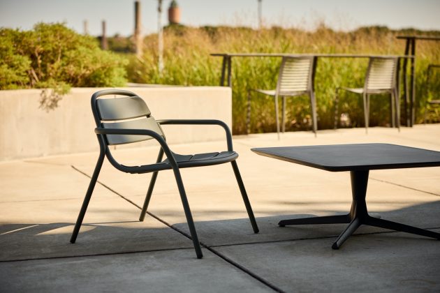 21 Lounge Chair