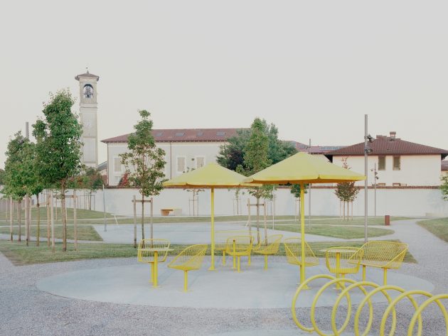 A Social Square for All Generations